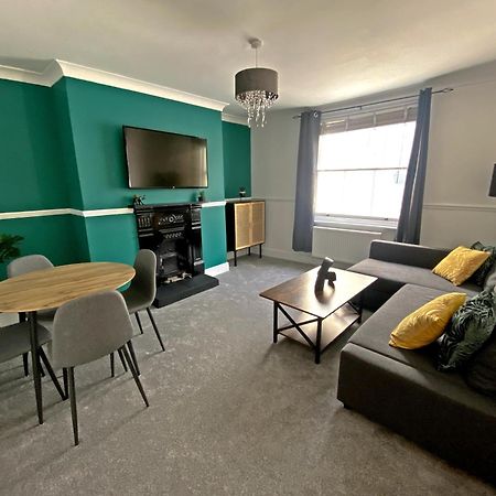 Bamboo Guesthouse Μπόρνμουθ Εξωτερικό φωτογραφία