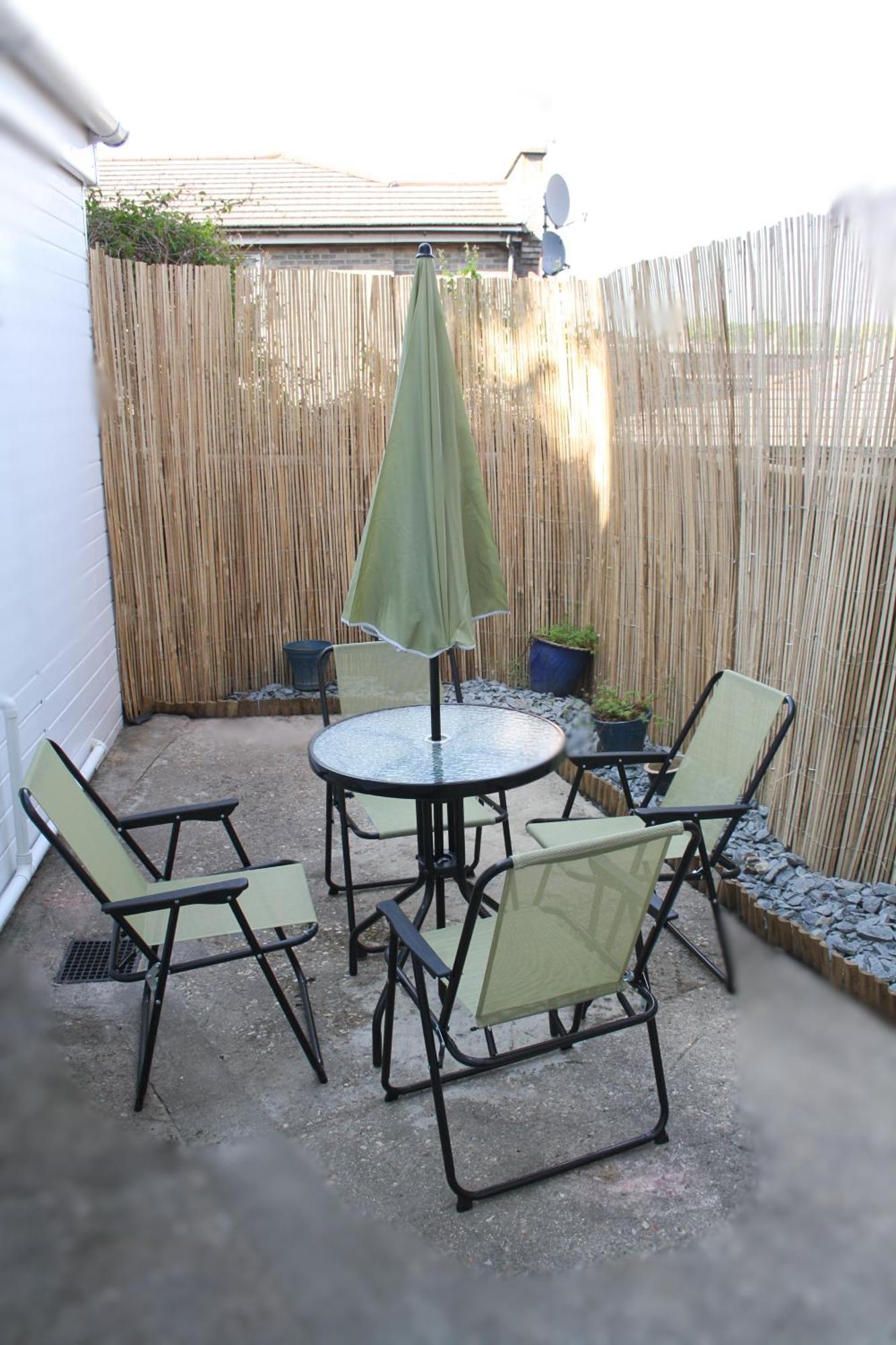 Bamboo Guesthouse Μπόρνμουθ Εξωτερικό φωτογραφία