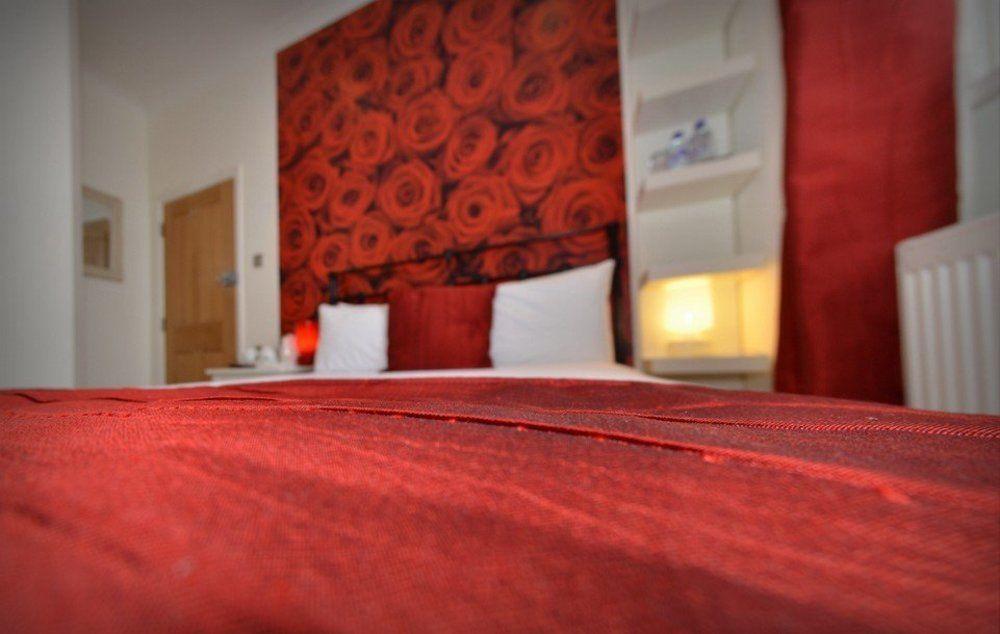 Bamboo Guesthouse Μπόρνμουθ Εξωτερικό φωτογραφία