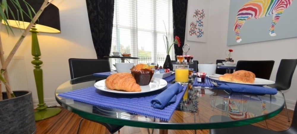 Bamboo Guesthouse Μπόρνμουθ Εξωτερικό φωτογραφία