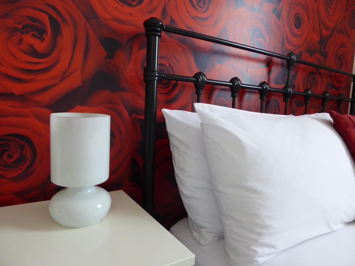 Bamboo Guesthouse Μπόρνμουθ Εξωτερικό φωτογραφία