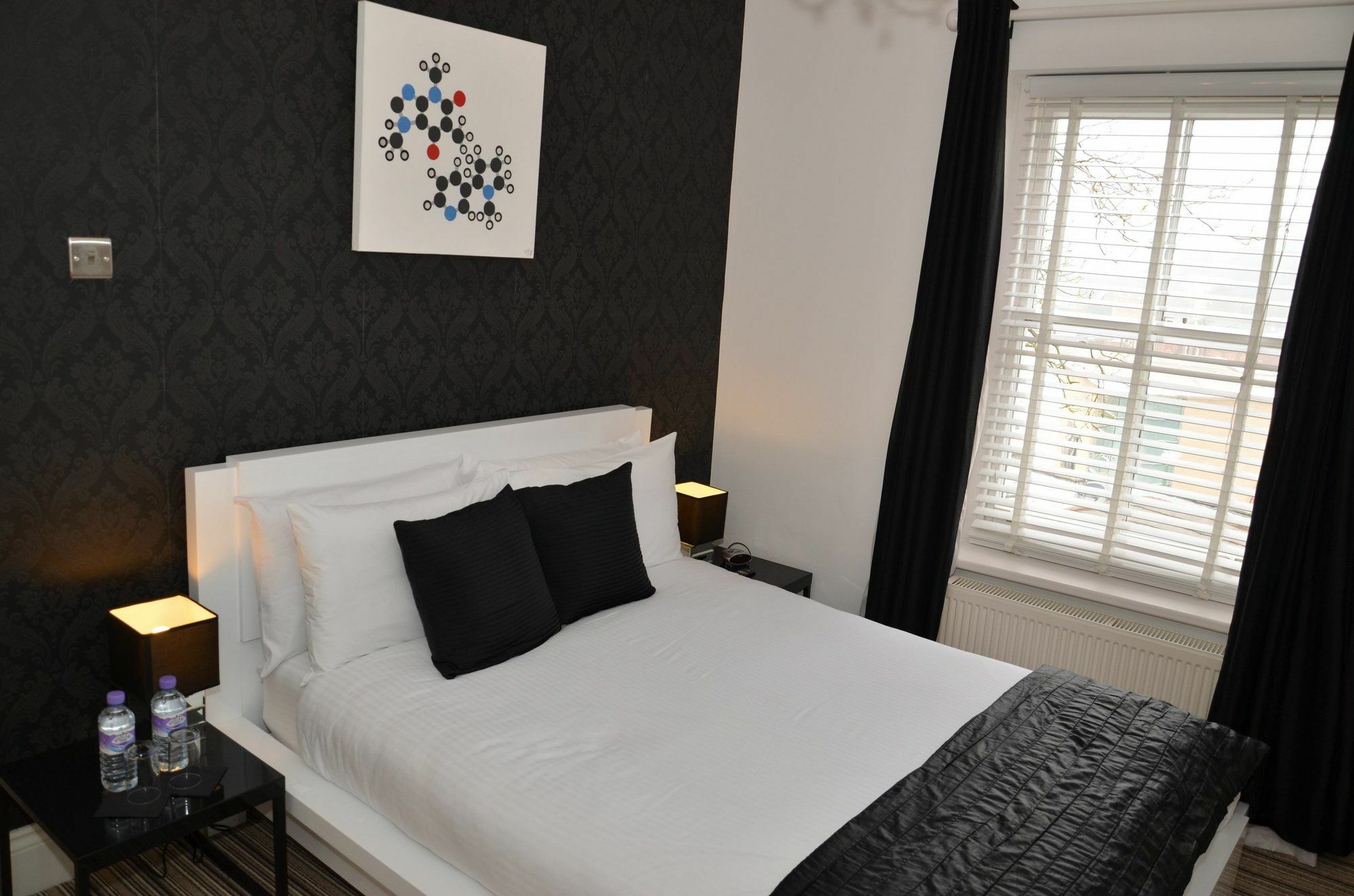 Bamboo Guesthouse Μπόρνμουθ Εξωτερικό φωτογραφία